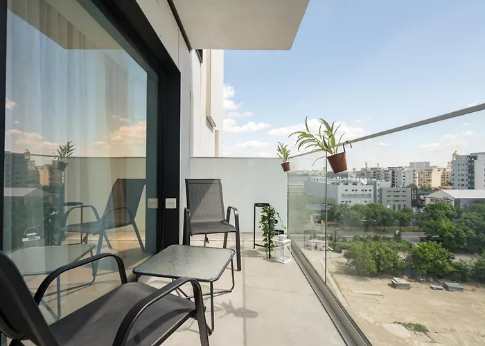 Ace Of Hearts 1 Bedroom Apartment,parking, Fast Wi-fi In One Cotroceni 公寓 *