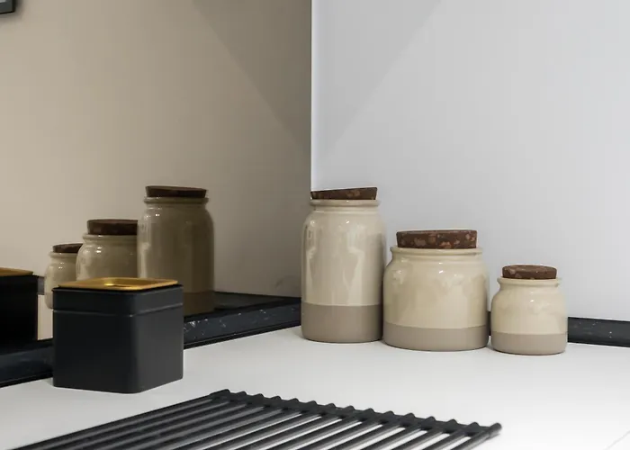 Ace Of Hearts 1 Bedroom Apartment,parking, Fast Wi-fi In One Cotroceni *