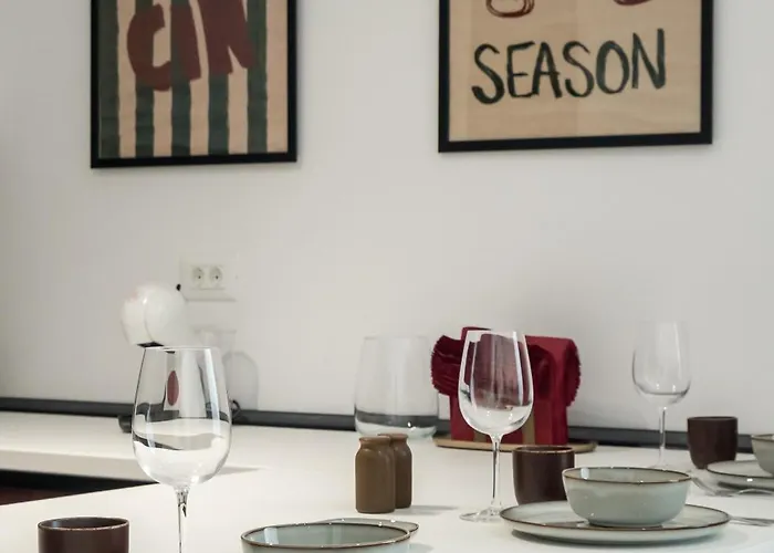 Апартаменти Ace Of Hearts 1 Bedroom Apartment,parking, Fast Wi-fi In One Cotroceni *